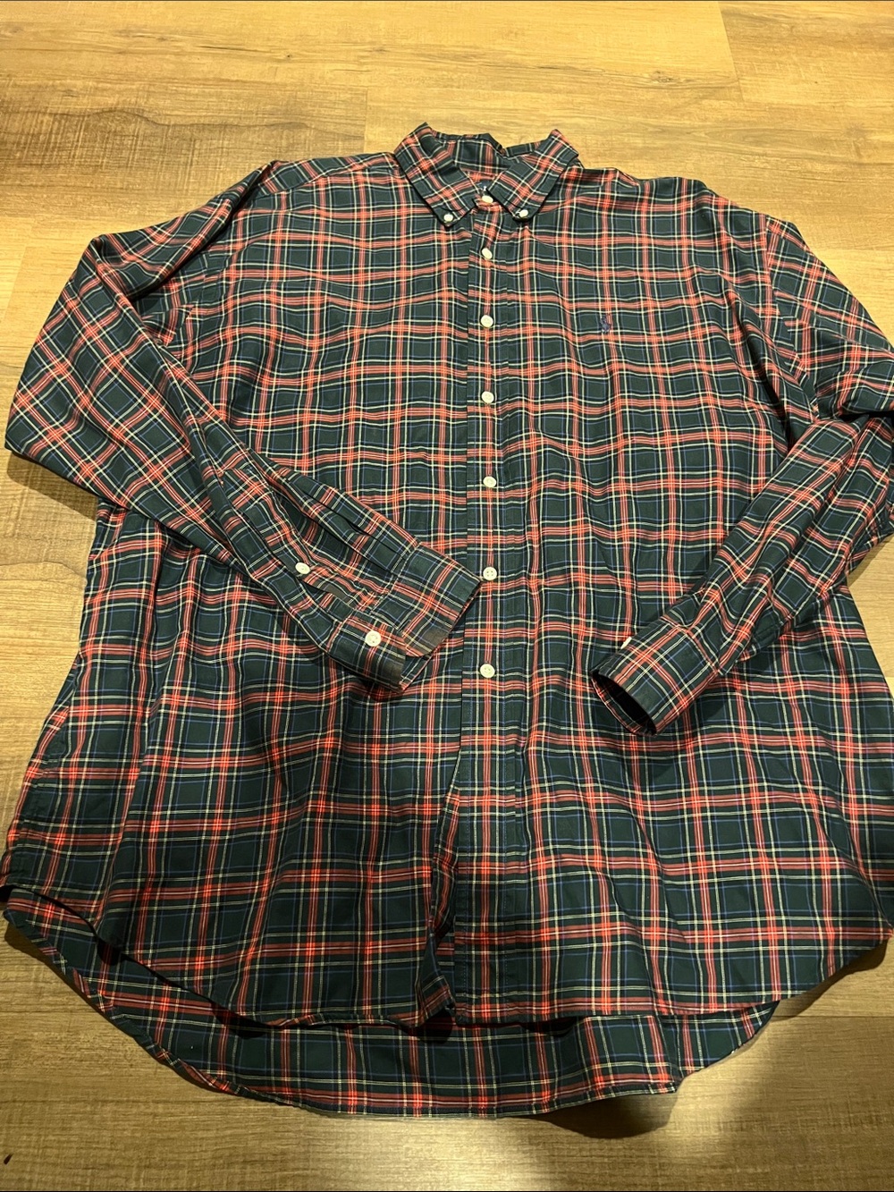 Men's Button-Down Plaid Shirt - Red & Green